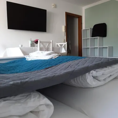 Kapellennest Europapark In Ca 15 Min Erreichbar * Kenzingen